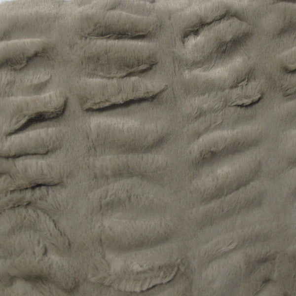 Harper Soft Ruched Pattern Faux Fur Blanket Throw Rug 127 x 152cm Mocha