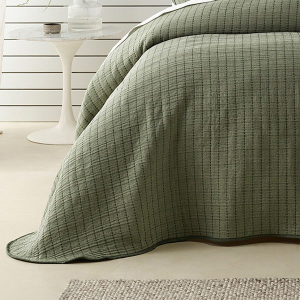 Bianca Bari Quilted Bedspread Comforter Coverlet Green King