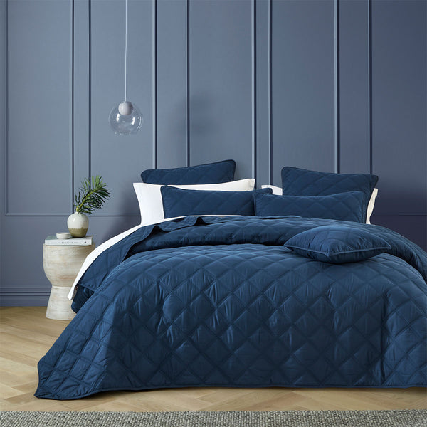 Bianca Barclay Quilted Bedspread Comforter Coverlet Navy Blue Queen / King