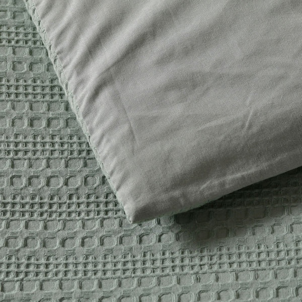 Bianca Kahlani Waffle Quilt Doona Duvet Cover Set Sage Green King