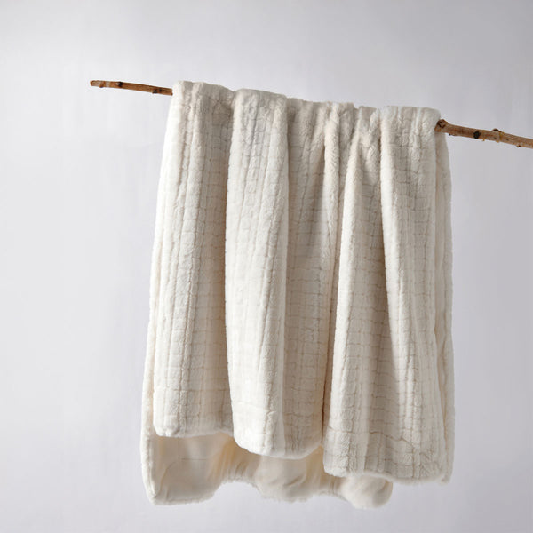 Bianca Tambar Faux Fur Throw Rug Blanket 130 x 170cm Natural