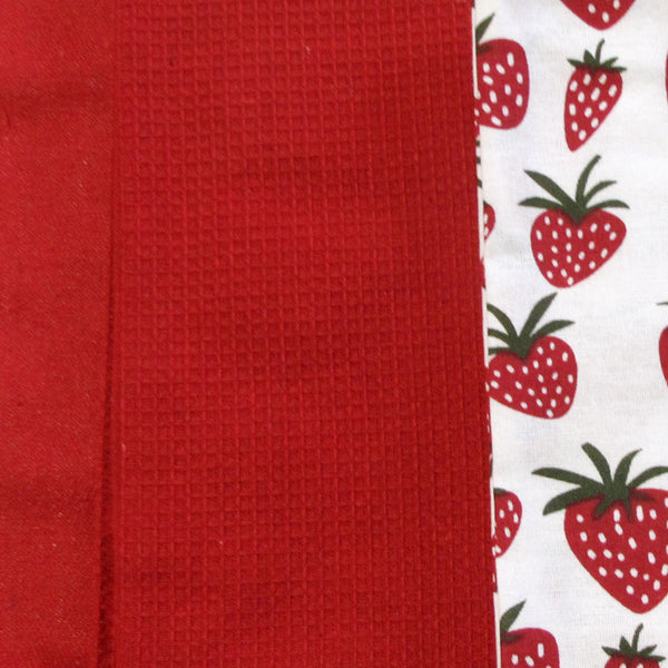Home Oasis Set of 3 Cotton Rich Tea Kitchen Towels 50 x 70cm Strawberry Red