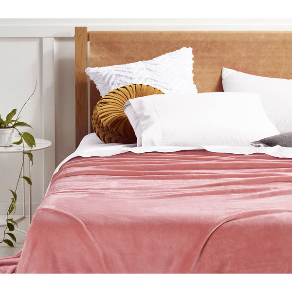 Accessorize 270gsm Super Soft Blanket Throw Rug Clay Pink Queen / King