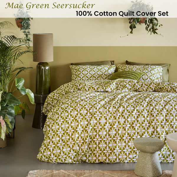 Bedding House Mae Floral Tile Seersucker Quilt Doona Duvet Cover Green Queen