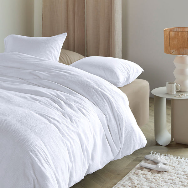 Bedding House Summer Seersucker Cotton Quilt Doona Duvet Cover White Queen