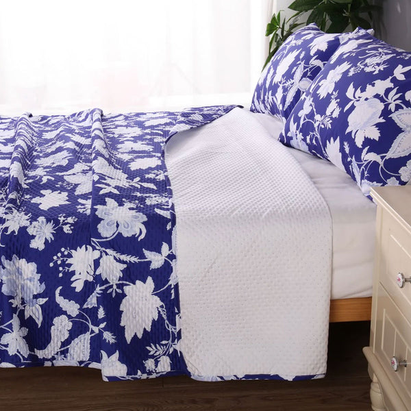 Ramesses 3 Pce Spring Blue Bamboo Blend Reversible Comforter Bedspread King