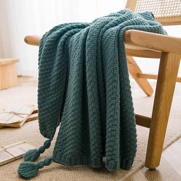 Woven Knitted Acrylic Soft Tassel Throw Blanket Rug 150 x 110cm Dark Green