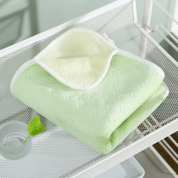 Double Sided Coral Fleece Bath Towel 140 x 170cm Green Off White