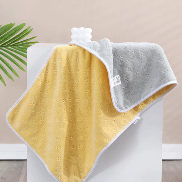 Double Sided Coral Fleece Bath Towel 140 x 170cm Yellow Grey