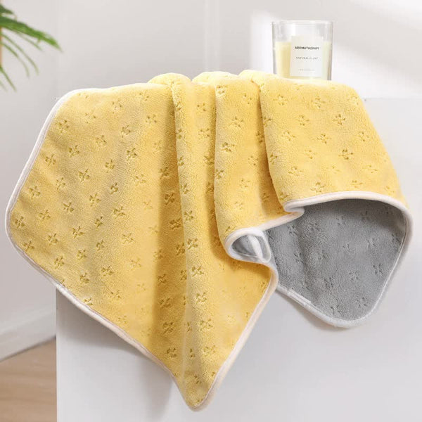 Double Sided Coral Fleece Bath Towel 140 x 170cm Yellow Grey