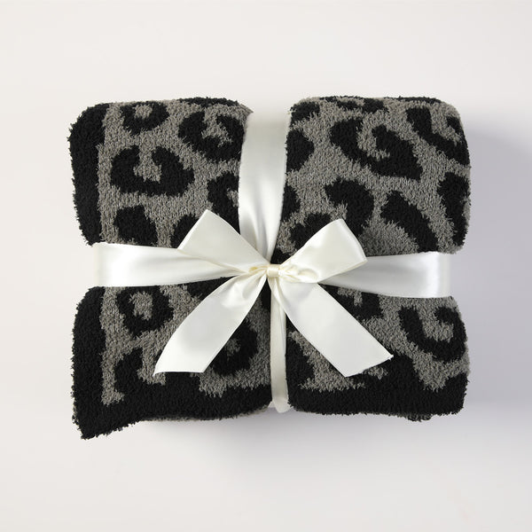 Luxurious Leopard Print Jacquard Knit Throw Blanket Rug 130 x 150cm Grey Black