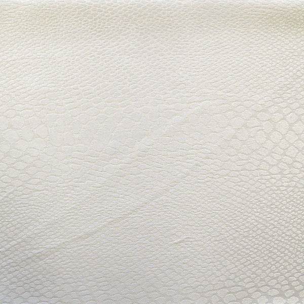 Komodo Animal Skin Print Jacquard Tablecloth 135 x 180cm Ivory