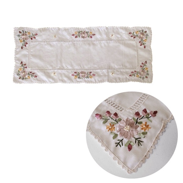 Victoriana Floral Applique Embroidered Tablerunner 40 x 90cm Cream