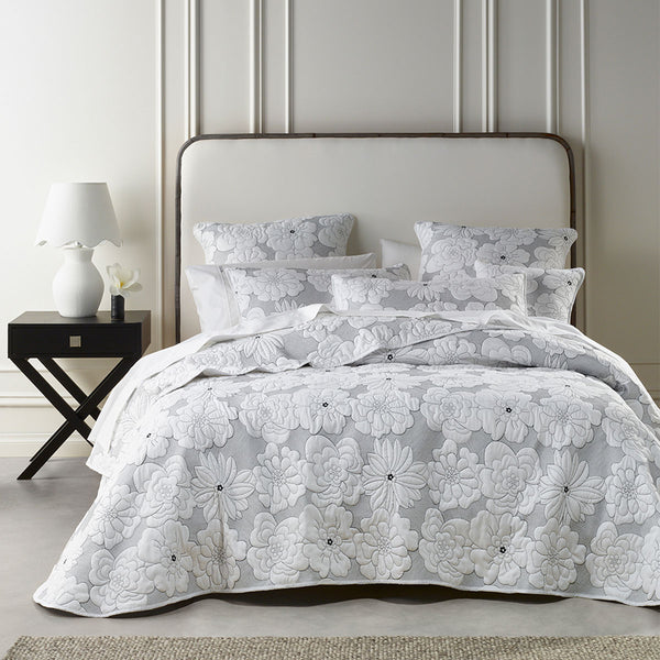 Bianca Leona Floral 4 Pce Bedspread Coverlet Cushion Set White King