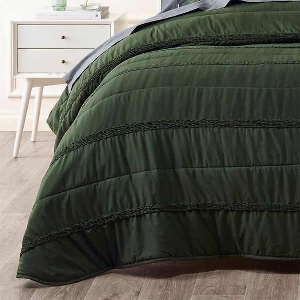 Bianca Vienna Textured Ruched Bedspread Coverlet Comforter Green Double