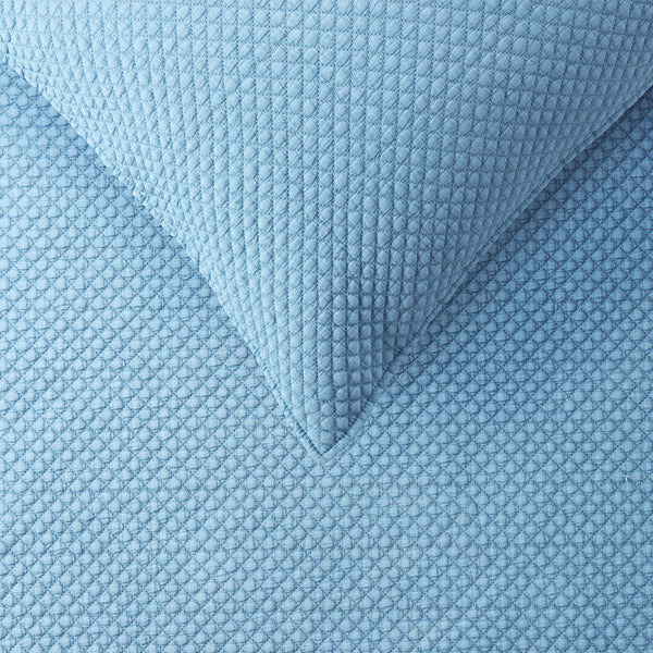 Accessorize Dexter Quilted Waffle Blue Coverlet Bedspread Quilt Queen King