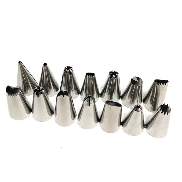 16 Pce Piping Icing Pastry Nozzles Tips EVA Bags Cake Cupcake Decorating
