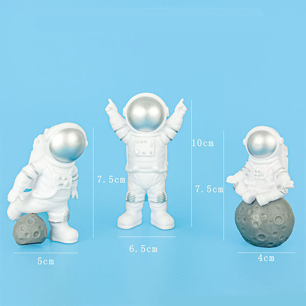 Astronaut Spaceman Rocket Cake Decoration Ornament Topper Plastic