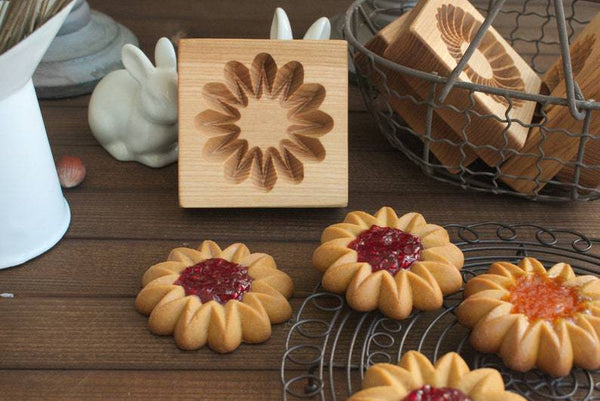 Beechwood Wooden Flower Heart Biscuit Cookie Shortbread Mold