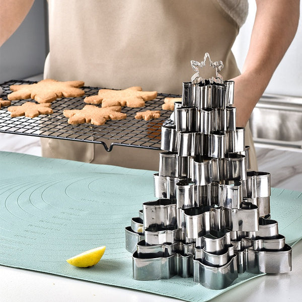 10 Pce Christmas Snowflake Biscuit Cookie Cutter Mold Stainless Steel