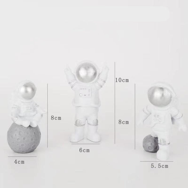 Astronaut Spaceman Rocket Cake Decoration Ornament Topper Plastic