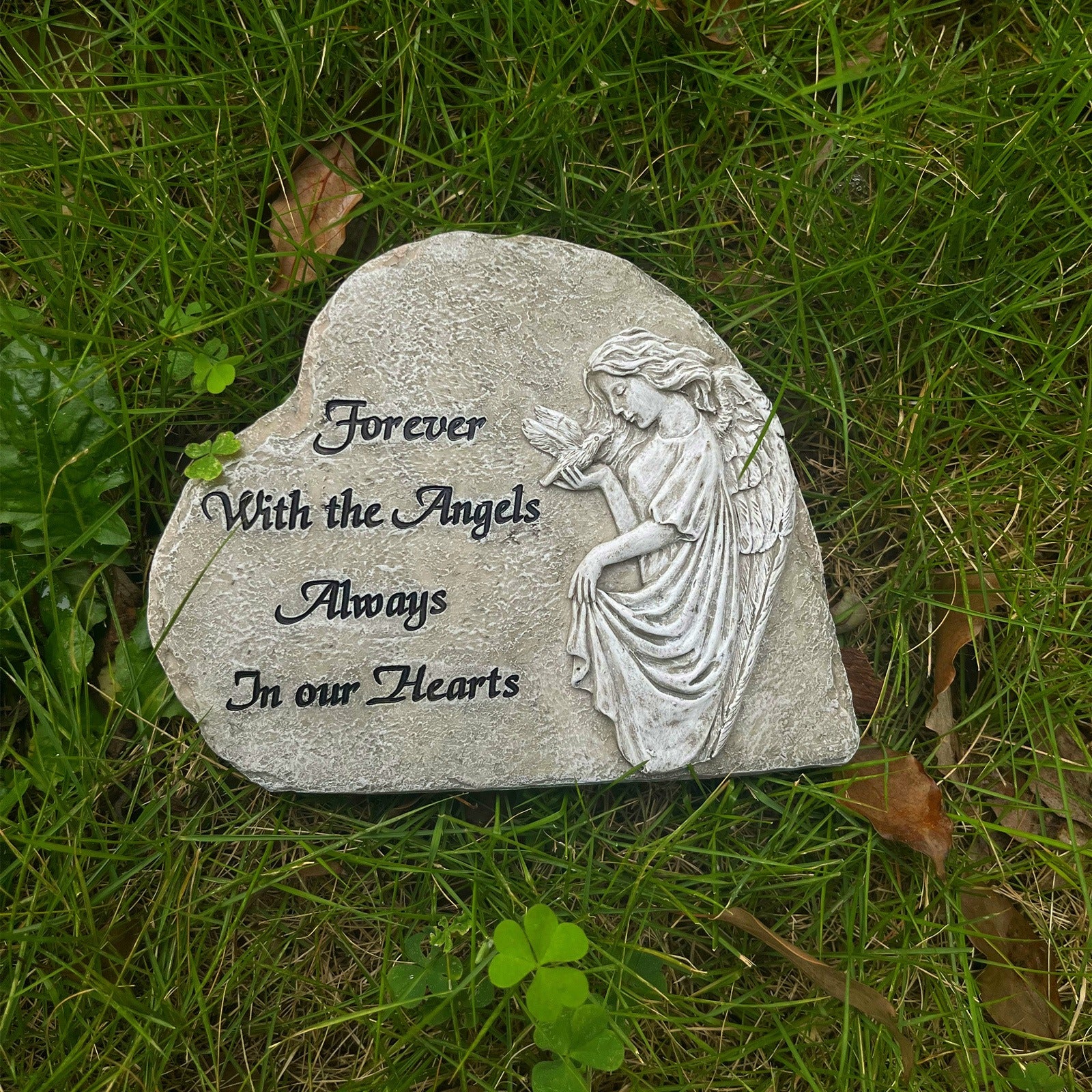 Heart Shaped Pet Memorial Plaque Monument Outdoor Garden Resin Dog Cat