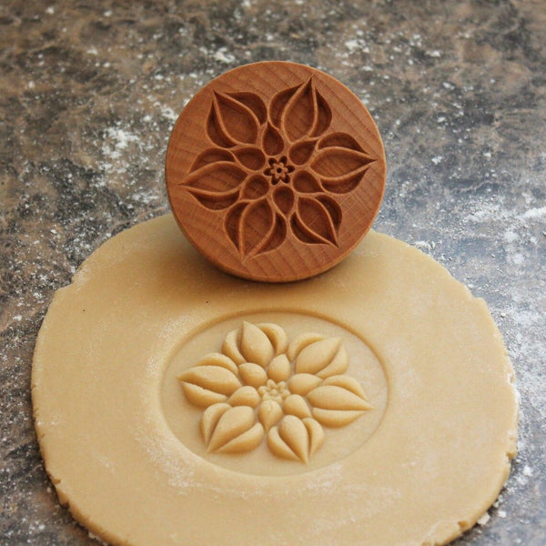 Beechwood Wooden Mandala Flower Floral Spiral Biscuit Cookie Embossing Stamp Mold