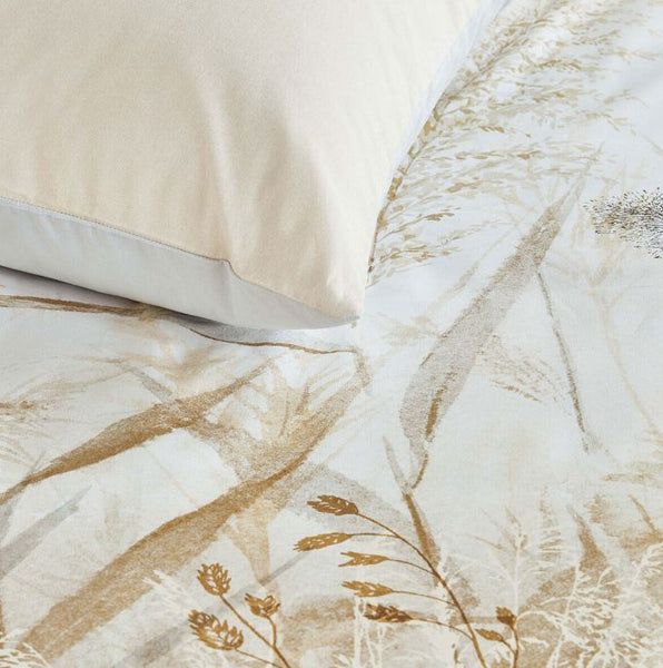 Bedding House Florine Meadow Grass Cotton Quilt Doona Duvet Cover Sand King