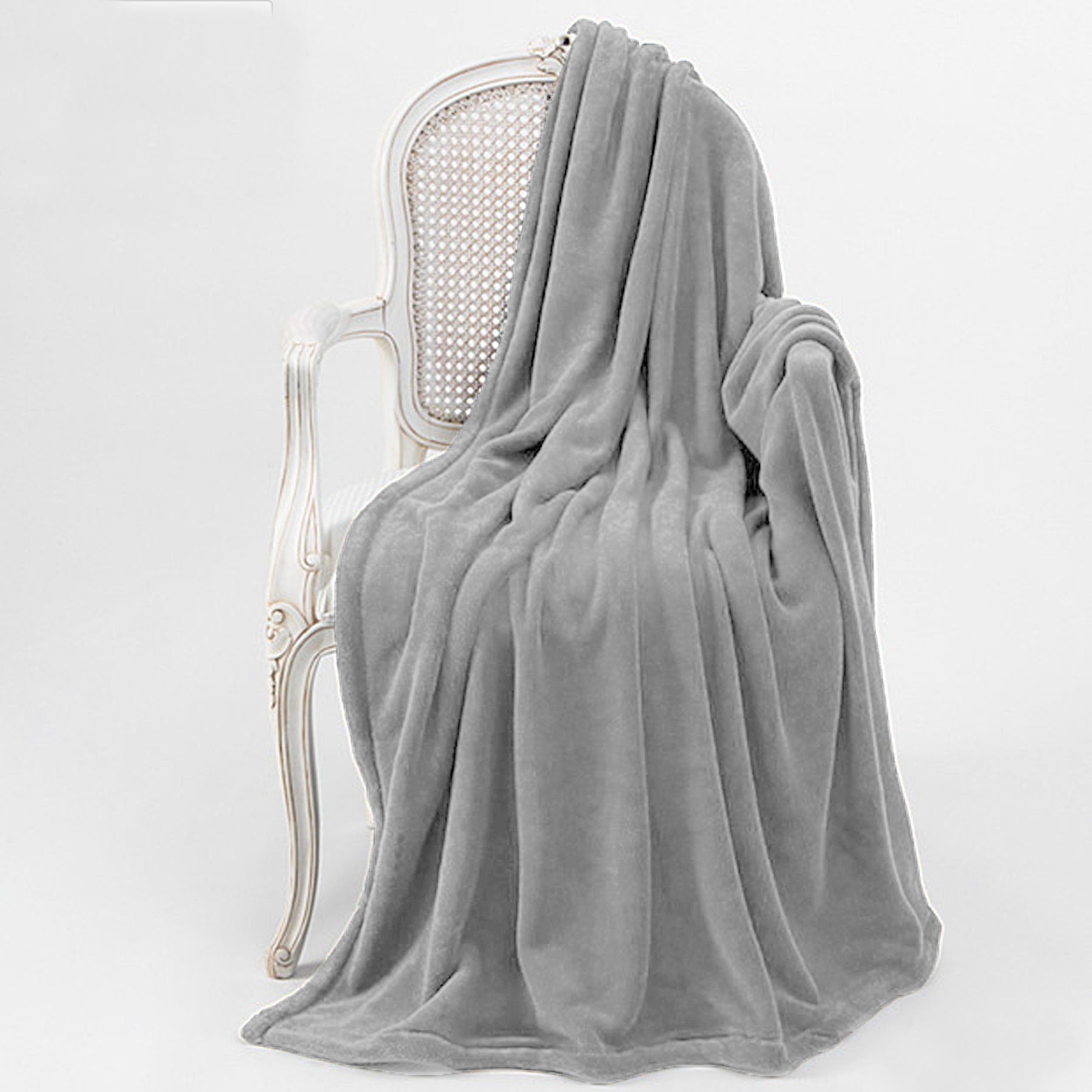 Bambury Microplush Blanket Throw Rug 130 x 170cm Silver