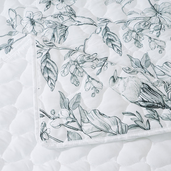 Bianca Gracie Floral Quilted Bedspread Comforter Coverlet White King Single