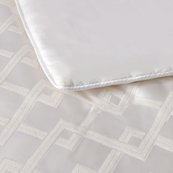 Bianca 6 Pce Firenze Geometric Bedspread Comforter Coverlet Pearl Super King