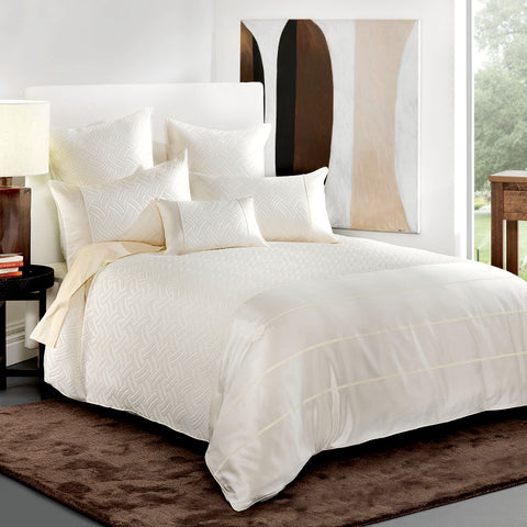 Bianca Balmain Jacquard Applique Satin Quilt Doona Duvet Cover Cream Queen