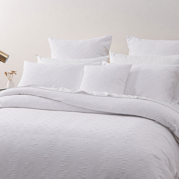 Bianca Cosmo Chenille Geometric Quilt Doona Duvet Cover White Queen