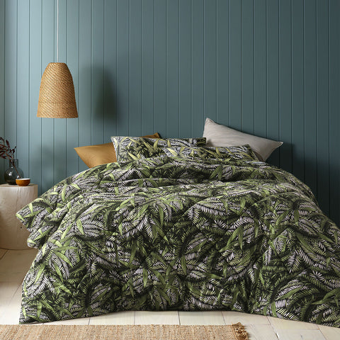 Accessorize 3 Pce Styx Foliage Green Bedspread Coverlet Comforter Set Queen