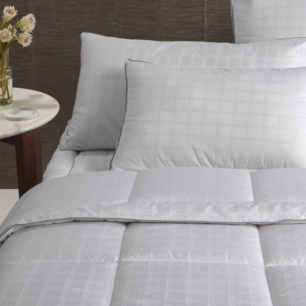 Accessorize Polyester Silk Fill Quilt Doona Duvet Single