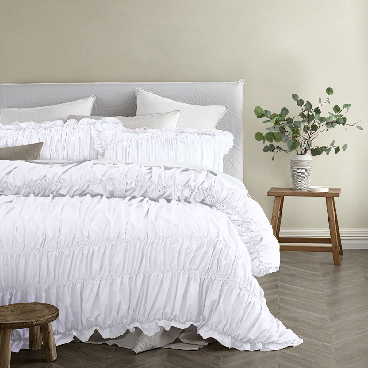 Vintage Design Homewares Haven Ruched Quilt Doona Duvet Cover White Double