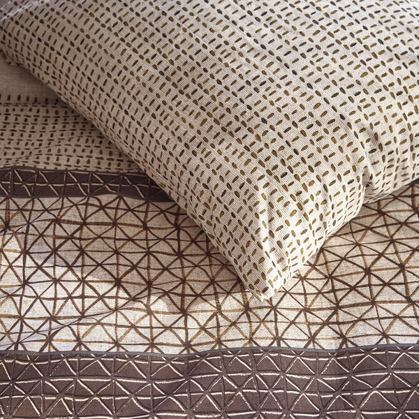 Bedding House Mathis Geometric Cotton Quilt Doona Duvet Cover Natural King