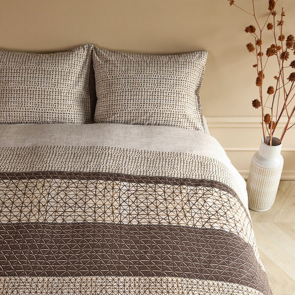 Bedding House Mathis Geometric Cotton Quilt Doona Duvet Cover Natural Queen