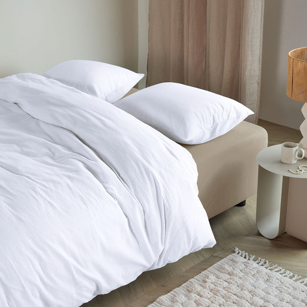 Bedding House Summer Seersucker Cotton Quilt Doona Duvet Cover White Queen