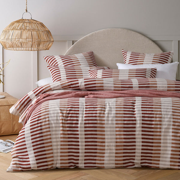 Vintage Design Homewares Tempo Stripe Jacquard Quilt Doona Duvet Red Queen