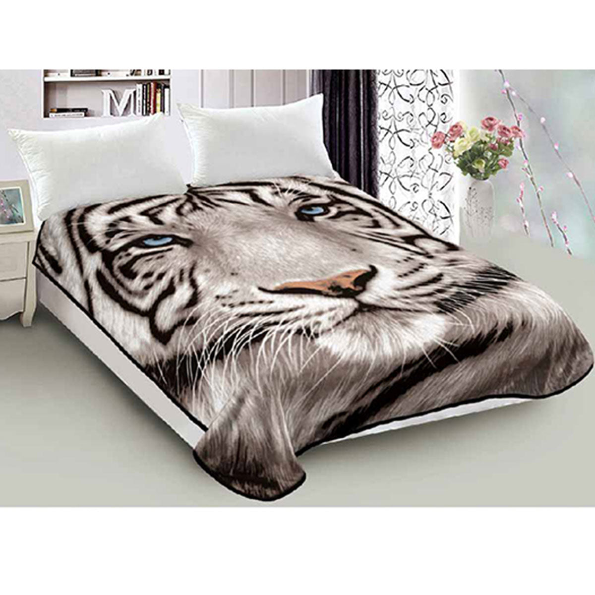 Reversible 800gsm Animal Pattern Mink Blanket Queen 200 x 240cm Blue Eyed Tiger