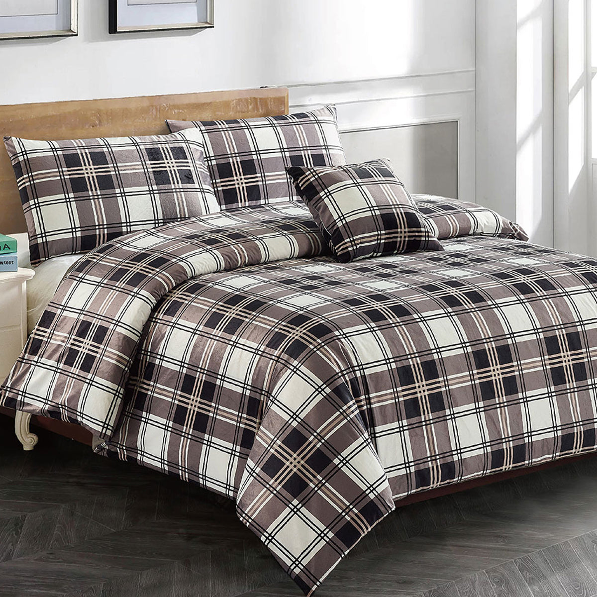 Georges Fine Linens Jaimee Tartan Checked Quilt Doona Duvet Cover King