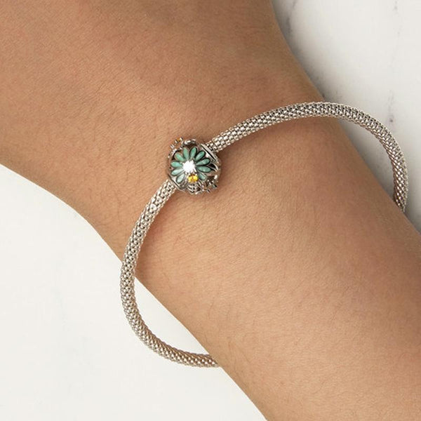 Daisy Bee Flower Enamel Sterling Silver CZ Bead Charm Pendant Bracelet Necklace