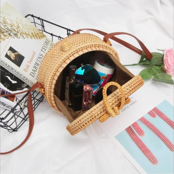 Handmade Round Rattan Crossbody Shoulder Bag Handbag Purse 20 x 20 x 8cm