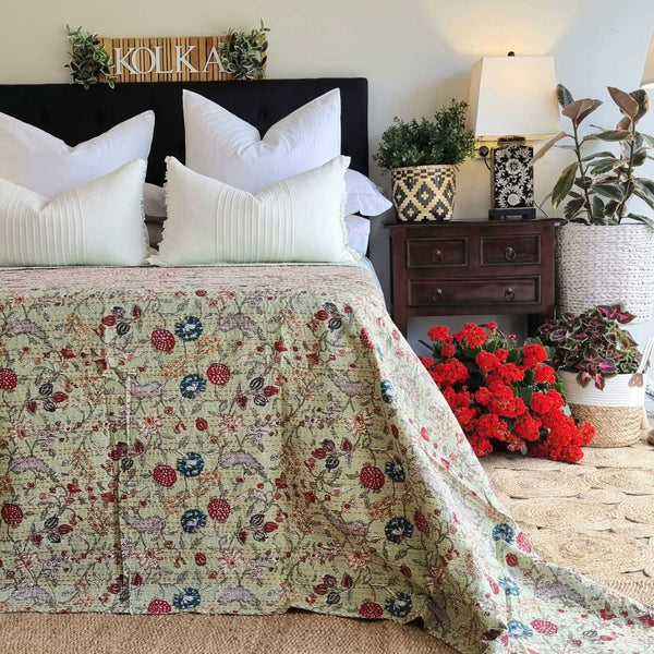 Green Berries Kantha Bedspread Blanket Throw Green King