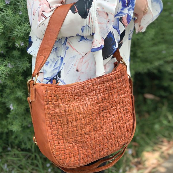 Pierre Cardin Woven Leather Ladies Crossbody Should Bag Handbag Cognac