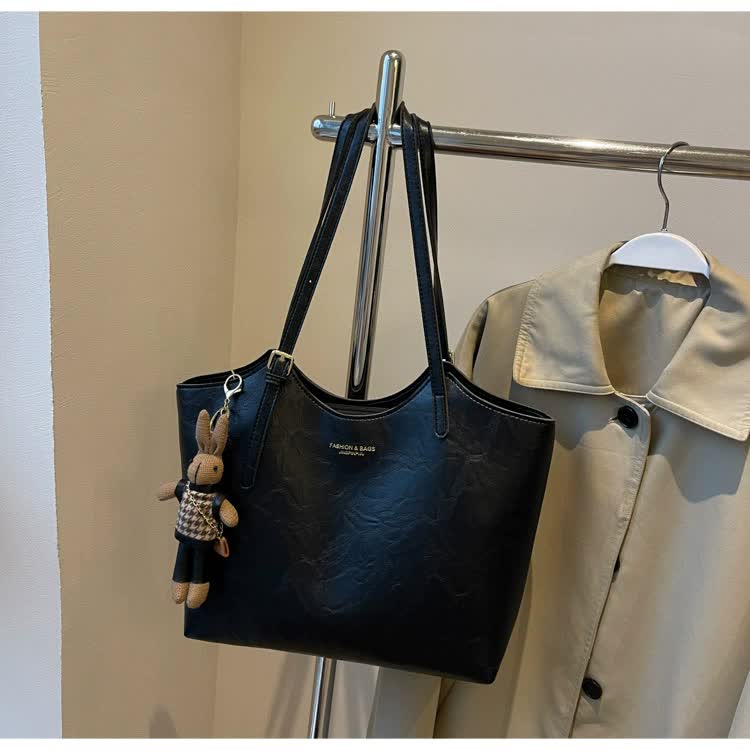 Large Textured PU Leather Tote Shoulder Bag Handbag Rabbit Keychain Black