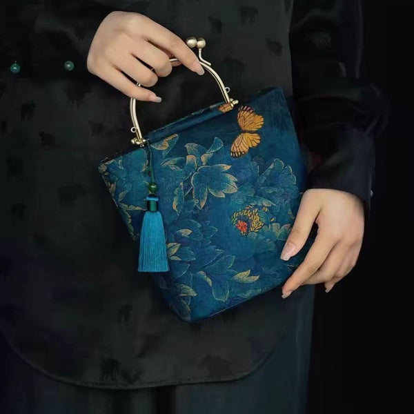 Chinese Style Embroidered Crossbody Bucket Bag Handbag Metal Handle Chain Blue