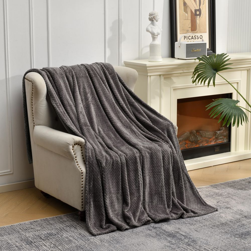 Soft Flannel Jacquard Weave Throw Blanket Rug 152 x 127cm Dark Grey