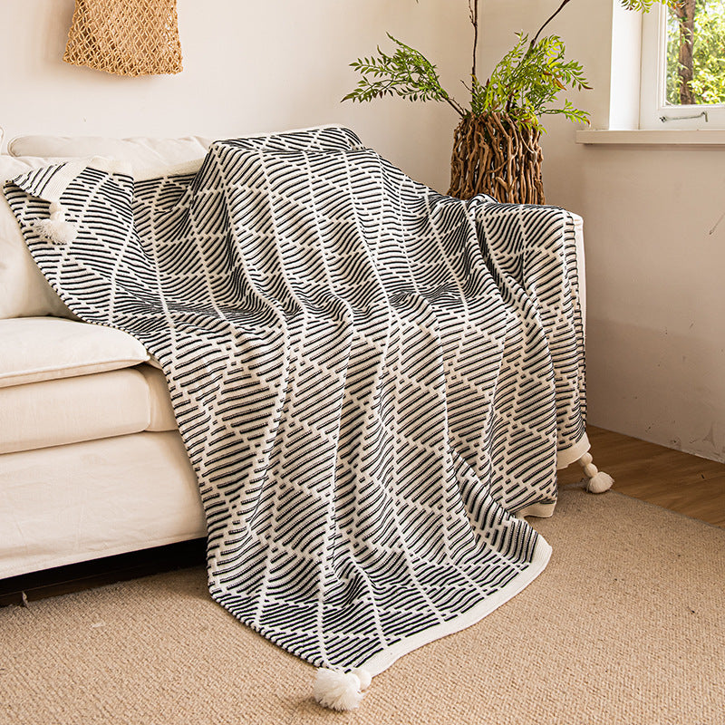 Geometric Diamond Knitted Acrylic Tassel Throw Blanket Rug 130 x 150cm Black Beige